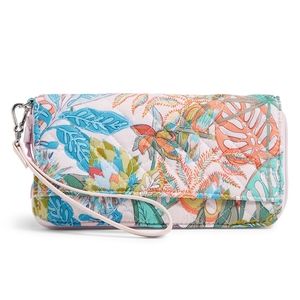 Vera Bradley Signature Cotton Accordion Wristlet RFID Protection